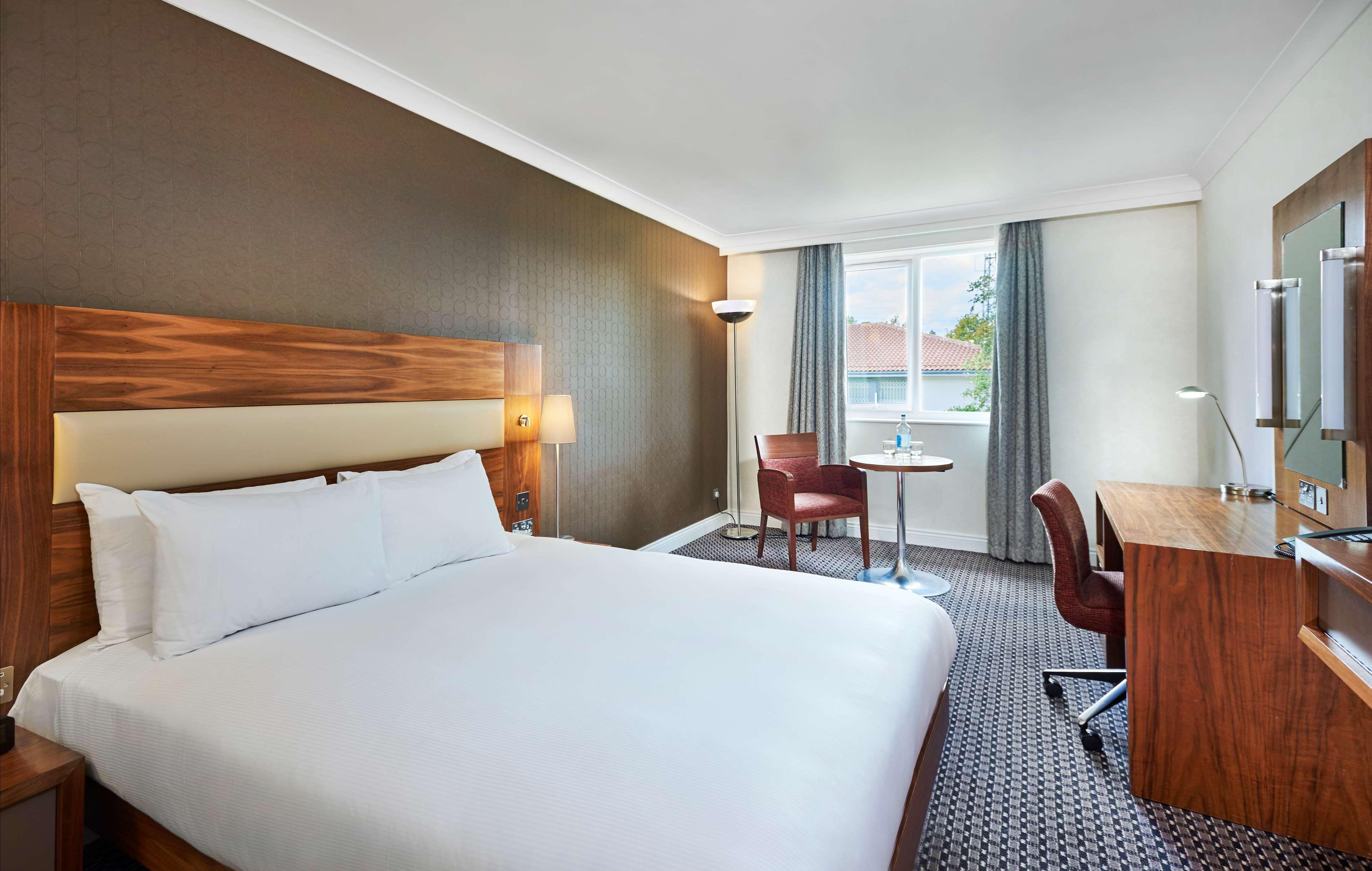 Doubletree By Hilton Bristol North Hotel Almondsbury Ruang foto