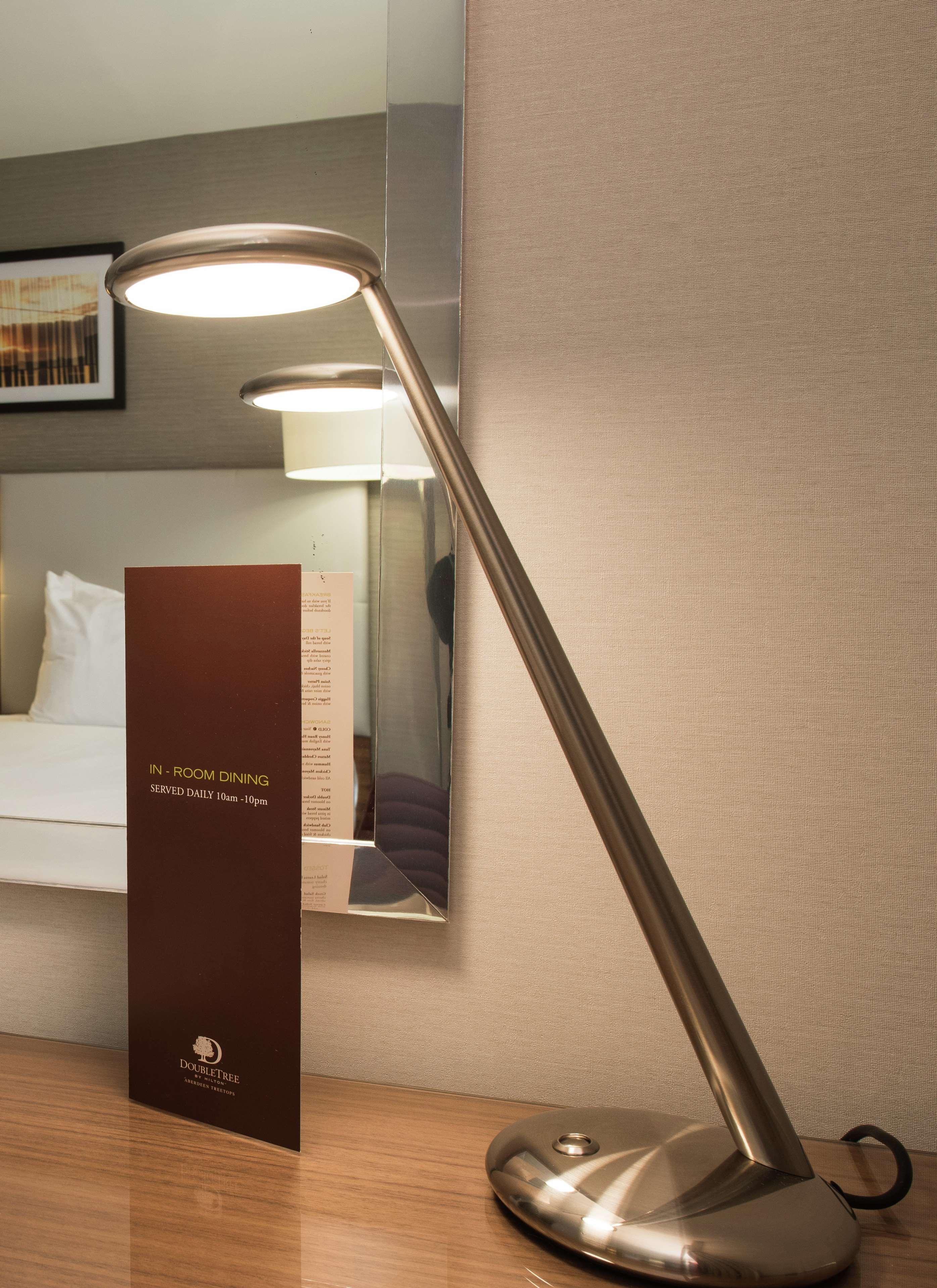 Doubletree By Hilton Bristol North Hotel Almondsbury Bagian luar foto