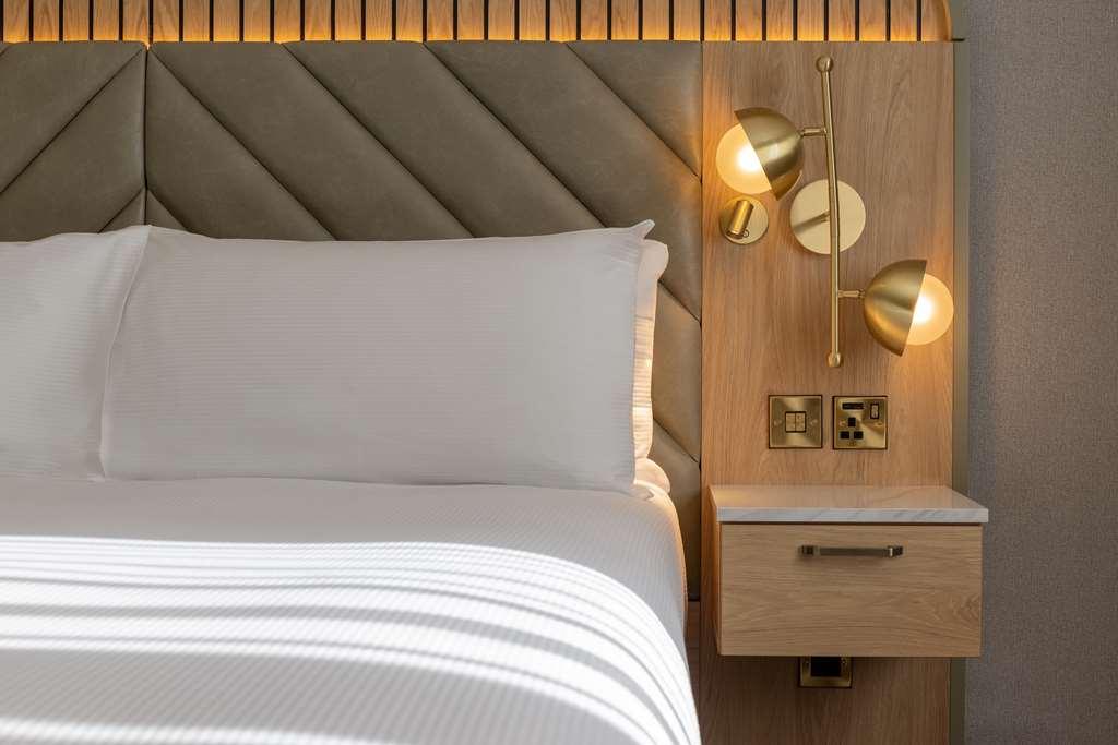 Doubletree By Hilton Bristol North Hotel Almondsbury Ruang foto