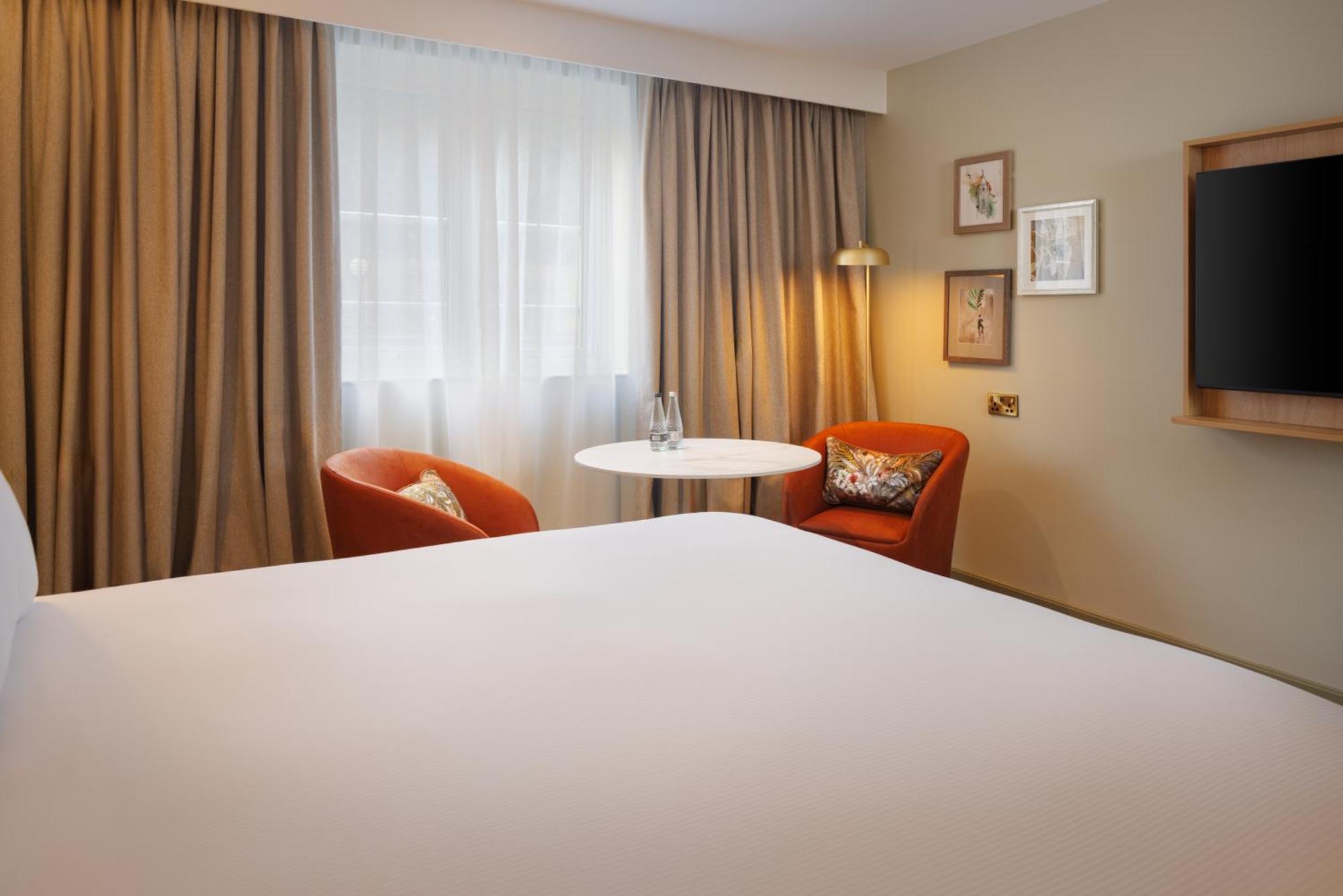 Doubletree By Hilton Bristol North Hotel Almondsbury Bagian luar foto