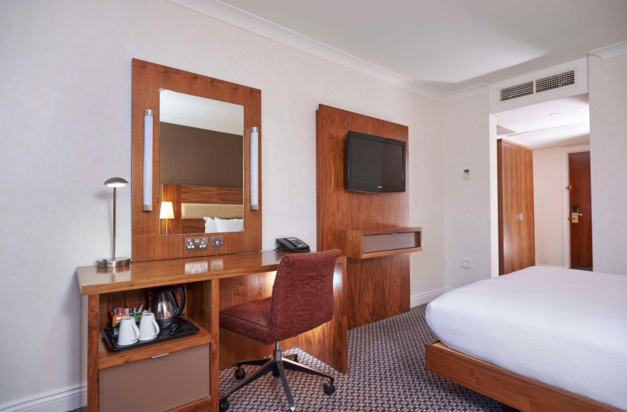 Doubletree By Hilton Bristol North Hotel Almondsbury Ruang foto